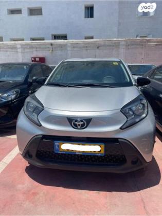 טויוטה אייגו קרוס (AYGO X) Pure הצ'בק 4X2 אוט' 1.0 (72 כ"ס) בנזין 2023 למכירה ב