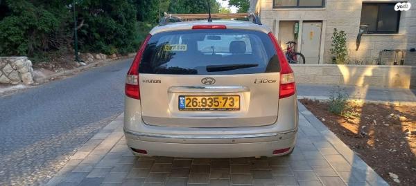 יונדאי i30CW Inspire סטיישן אוט' 1.6 (126 כ''ס) בנזין 2010 למכירה בראש צורים