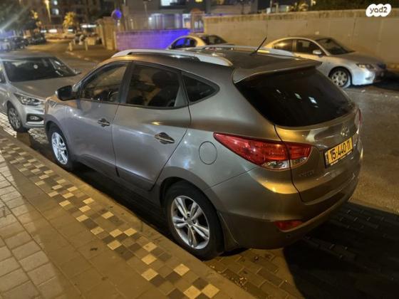 יונדאי iX35 Inspire אוט' 2.0 (163 כ''ס) בנזין 2013 למכירה בפתח תקווה