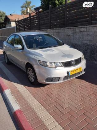 קיה פורטה LX אוט' 1.6 (126 כ"ס) בנזין 2011 למכירה ברחובות