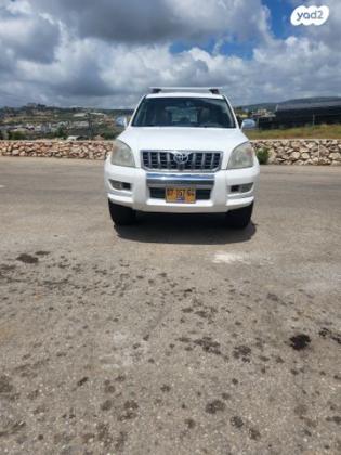 טויוטה לנד קרוזר ארוך 4X4 Luxury אוט' דיזל 8 מק' 3.0 (173 כ''ס) דיזל 2008 למכירה במעלות תרשיחא