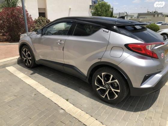 טויוטה C-HR Chic הייבריד אוט' 1.8 (98 כ"ס) בנזין 2018 למכירה בעפולה