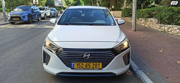 יונדאי איוניק Premium הייבריד אוט' 1.6 (141 כ"ס) בנזין 2017 למכירה בראשון לציון