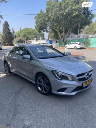 מרצדס CLA CLA200 Urban אוט' 1.6 (156 כ"ס) בנזין 2014 למכירה בראש העין