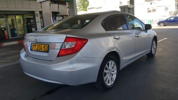 הונדה סיוויק סדאן החדשה Executive אוט' 1.8 (142 כ"ס) בנזין 2013 למכירה בבני ברק