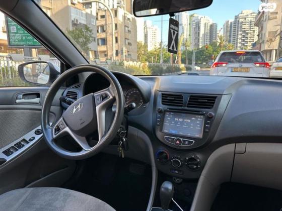 יונדאי i25 Inspire אוט' 1.6 (124 כ"ס) בנזין 2014 למכירה בראשון לציון