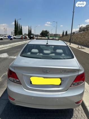 יונדאי i25 Premium אוט' 1.6 (124 כ"ס) בנזין 2011 למכירה בגבעת זאב