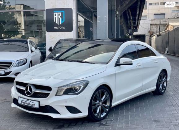 מרצדס CLA CLA200 Urban אוט' 1.6 (156 כ"ס) בנזין 2015 למכירה בחולון