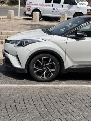 טויוטה C-HR Chic הייבריד אוט' 1.8 (98 כ"ס) בנזין 2017 למכירה בג'דידה מכר