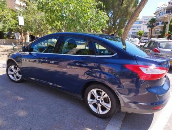 פורד פוקוס Sport סדאן אוט' 1.6 (125 כ"ס) בנזין 2011 למכירה בחיפה