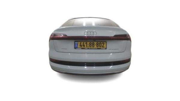 אאודי E-tron 4X4 Sportback ADV Luxury אוט' חשמלי (408 כ''ס) חשמלי 2021 למכירה ב