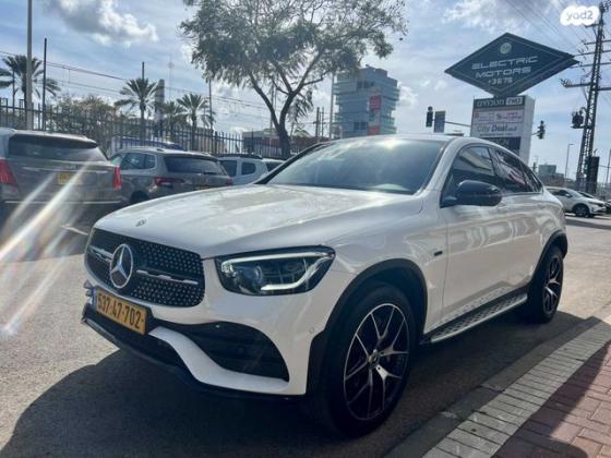 מרצדס GLC-Class קופה 4X4 GLC300DE AMG קופה הייבריד אוט' 2.0 (194 כ''ס) היברידי חשמל / דיזל 2021 למכירה בפתח תקווה