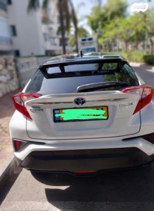 טויוטה C-HR Chic הייבריד אוט' 1.8 (98 כ"ס) בנזין 2019 למכירה בקרית ביאליק