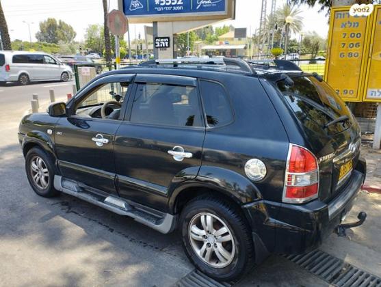 יונדאי טוסון 4X4 Luxury אוט' בנזין 2.7 (175 כ''ס) בנזין 2008 למכירה ברמת גן