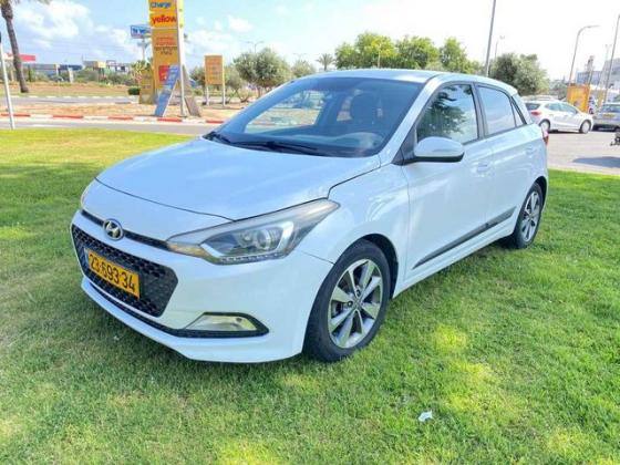 יונדאי i20 Premium אוט' 1.4 (100 כ''ס) בנזין 2015 למכירה באשדוד