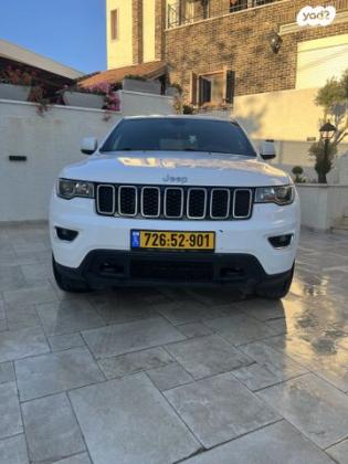 ג'יפ / Jeep גרנד צ'ירוקי 4X4 Laredo אוט' 5 מק' 3.6 (286 כ''ס) בנזין 2019 למכירה בבית ג'ן