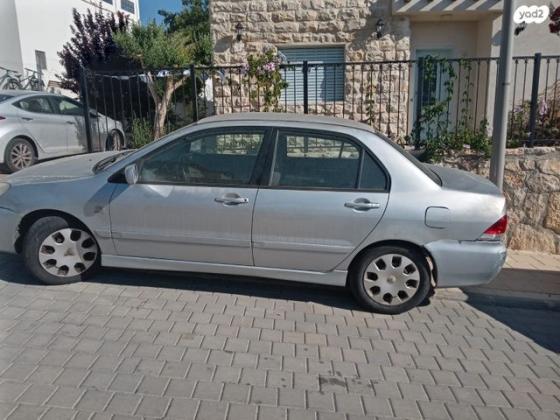 מיצובישי לנסר קלאסיק Executive אוט' 1.6 (98 כ''ס) בנזין 2008 למכירה בנטע