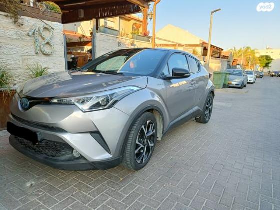 טויוטה C-HR Chic הייבריד אוט' 1.8 (98 כ"ס) בנזין 2017 למכירה בבאר שבע