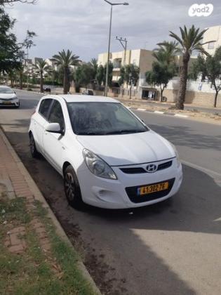 יונדאי i20 Inspire אוט' 1.4 (100 כ"ס) [2009-2015] בנזין 2011 למכירה בבאר שבע