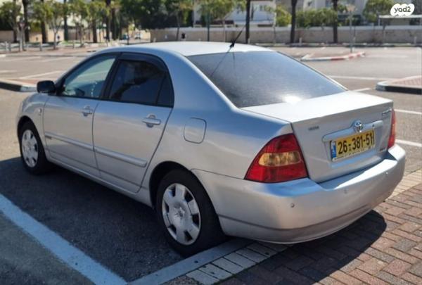 טויוטה קורולה GLI אוט' 1.6 (110 כ''ס) בנזין 2003 למכירה בקרית ביאליק