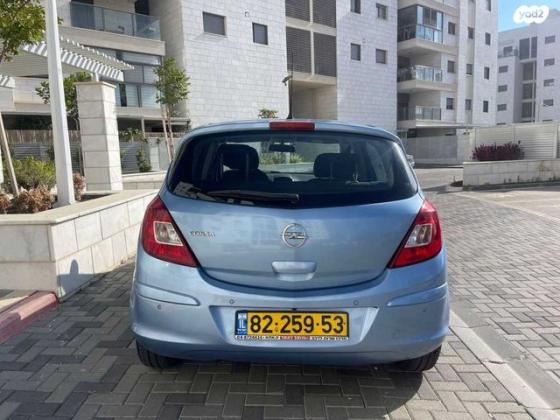 אופל קורסה Essentia ידני 5 דל' 1.4 (100 כ"ס) בנזין 2014 למכירה בנהריה