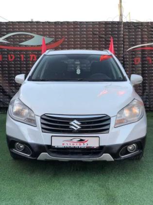 סוזוקי SX4 קרוסאובר GLX אוט' 1.6 (118 כ''ס) בנזין 2015 למכירה בפתח תקווה