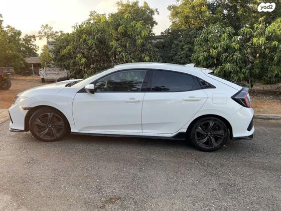 הונדה סיוויק האצ'בק החדשה Sport אוט' 1.5 (182 כ"ס) בנזין 2017 למכירה בתל אביב יפו