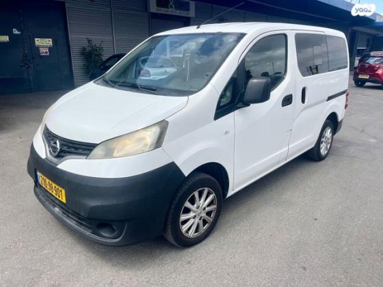 ניסאן NV200 Combi ידני דיזל 5 מק' 1.5 (90 כ''ס) דיזל 2018 למכירה בחיפה