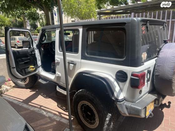 ג'יפ / Jeep רנגלר ארוך 4X4 Rubicon אוט' בנזין 4 דל' 2.0 (270 כ''ס) בנזין 2021 למכירה במודיעין מכבים רעות