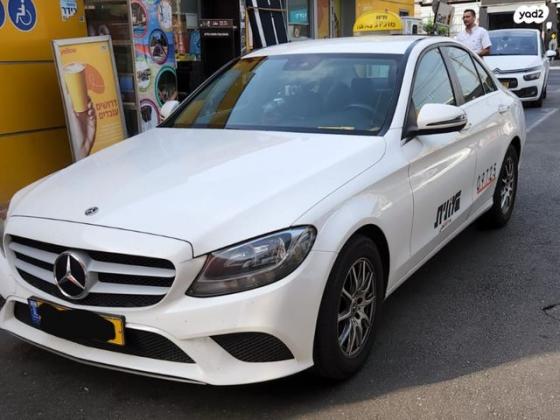 מרצדס C-Class Taxi C200D Taxi Classic FL אוט' דיזל 2.0 (150 כ''ס) דיזל 2019 למכירה ברמת גן