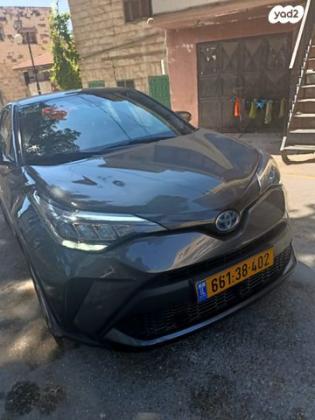 טויוטה C-HR Club הייבריד אוט' 1.8 (98 כ''ס) בנזין 2021 למכירה בתל אביב יפו