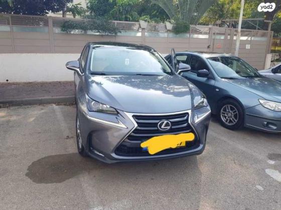 לקסוס NX NX300H Luxury הייבריד אוט' 2.5 (155 כ''ס) בנזין 2016 למכירה בראש העין