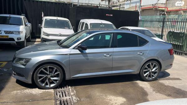 סקודה סופרב (עד 2019) 4X4 Sportline אוט' 2.0 (280 כ"ס) בנזין 2018 למכירה בחדרה