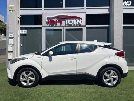 טויוטה C-HR Club הייבריד אוט' 1.8 (98 כ''ס) בנזין 2018 למכירה בראשון לציון