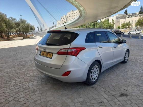 יונדאי i30 Inspire סטיישן אוט' 1.6 (135 כ"ס) בנזין 2013 למכירה בירושלים