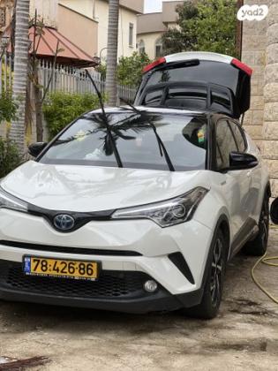 טויוטה C-HR Chic הייבריד אוט' 1.8 (98 כ"ס) בנזין 2017 למכירה בג'דידה מכר