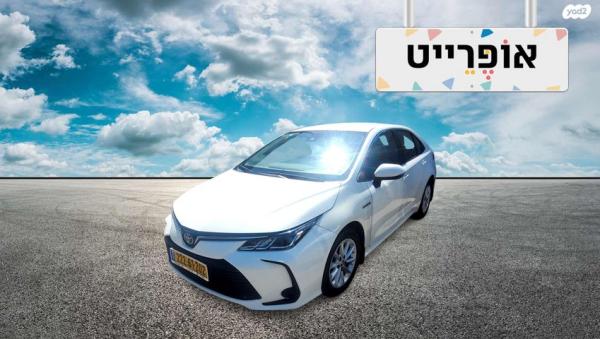 טויוטה קורולה הייבריד Sun סדאן אוט' 1.8 (98 כ''ס) דיזל 2020 למכירה ב