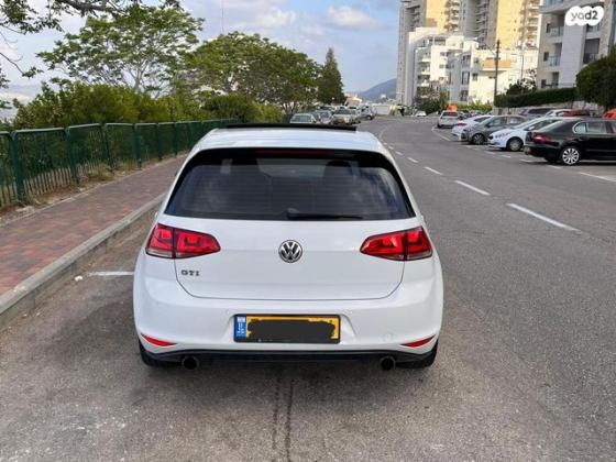 פולקסווגן גולף GTI Xen ידני 5 דל' 2.0 (220 כ''ס) בנזין 2015 למכירה בחיפה