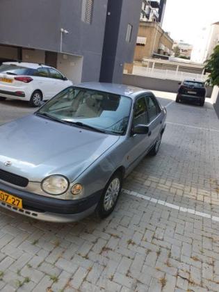 טויוטה קורולה Terra Class אוט' 1.6 בנזין 1999 למכירה בפתח תקווה