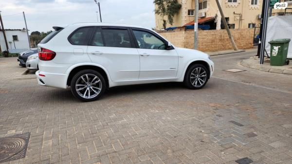 ב.מ.וו X5 4X4 XDRIVE50I Luxury אוט' 7 מק' 4.4 (407 כ''ס) בנזין 2012 למכירה בראש העין