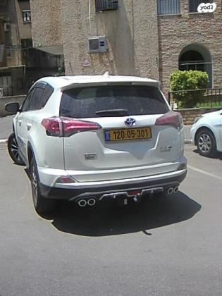 טויוטה RAV4 הייבריד Premium הייבריד אוט' 2.5 (155 כ''ס) בנזין 2018 למכירה בבני ברק