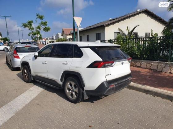 טויוטה RAV4 הייבריד E-xperience הייבריד 5 דל' אוט' 2.5 (178 כ''ס) בנזין 2021 למכירה בכפר סבא