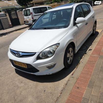 יונדאי i30 Inspire אוט' 1.6 (126 כ''ס) בנזין 2011 למכירה באשדוד