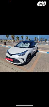 טויוטה C-HR Chic הייבריד אוט' 1.8 (98 כ"ס) בנזין 2022 למכירה באשדוד