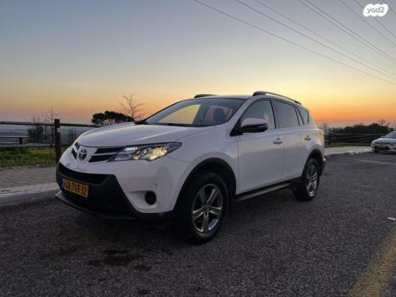 טויוטה RAV4 ארוך 4X4 GLI MC אוט' 2.0 (152 כ"ס) בנזין 2015 למכירה בערערה