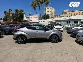 טויוטה C-HR Chic הייבריד אוט' 1.8 (98 כ"ס) בנזין 2018 למכירה בתל אביב יפו