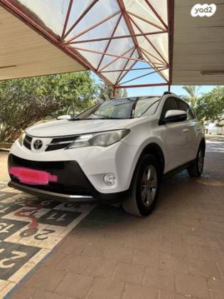 טויוטה RAV4 ארוך 4X4 Premium אוט' 2.0 (151 כ''ס) בנזין 2015 למכירה בחמדיה