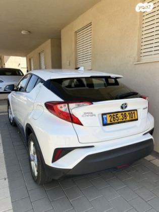 טויוטה C-HR Flow-P הייבריד אוט' 1.8 (98 כ"ס) בנזין 2018 למכירה בתל מונד