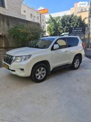 טויוטה לנד קרוזר קצר 4X4 Luxury SWB אוט' 3 דלתות דיזל 2.8 (204 כ''ס) 