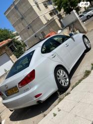 לקסוס IS250 Luxury אוט' 2.5 (208 כ''ס) בנזין 2009 למכירה ביבנה